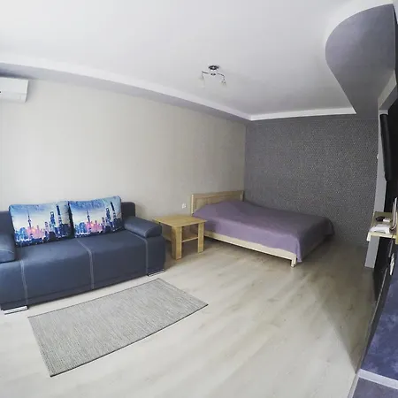Apartment In The Center Chernihiv Exterior photo